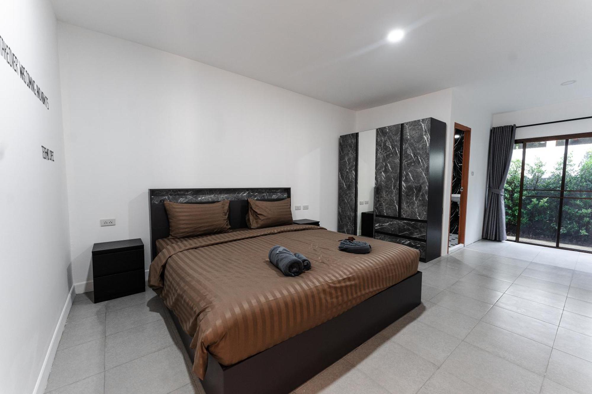 Apollo Hotel Chalong Ban Suan  外观 照片