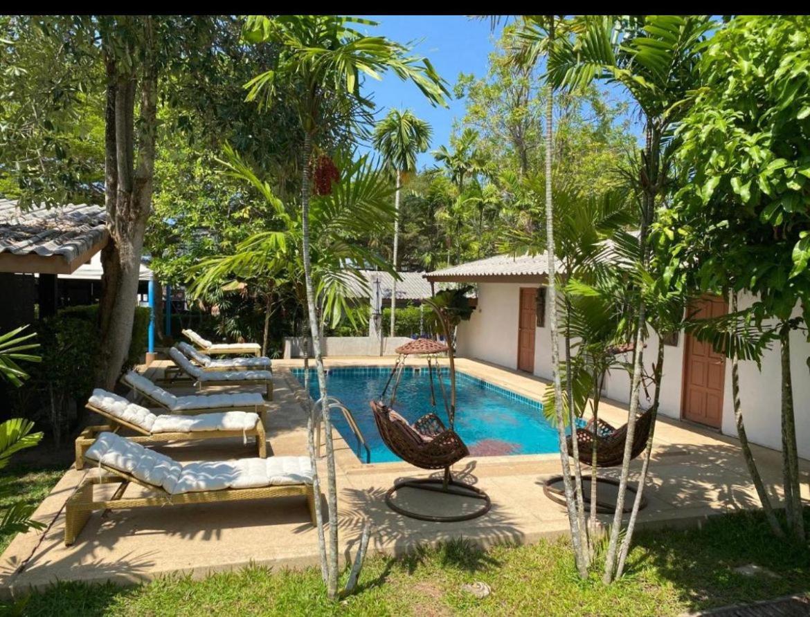 Apollo Hotel Chalong Ban Suan  外观 照片
